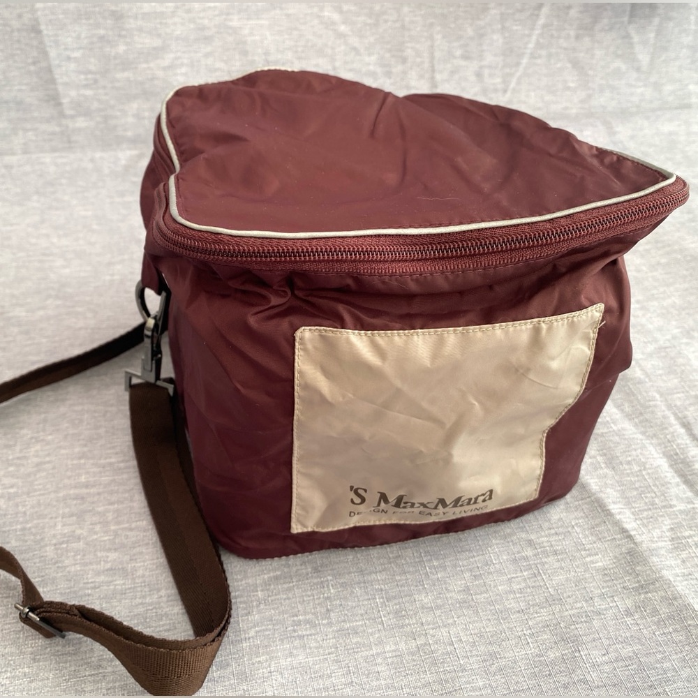 MaxMara | Cube Nylon Storage Travel Crossbody Bag - Design for easy living